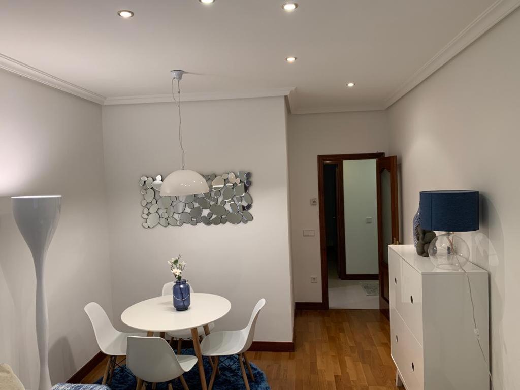 Centriquísimo, Bonito, Cómodo, Wifi, Campomanes Oviedo Exterior foto